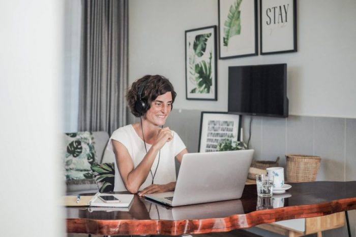 Quotes about Online business (49 quotes) Bisnis konsultasi online